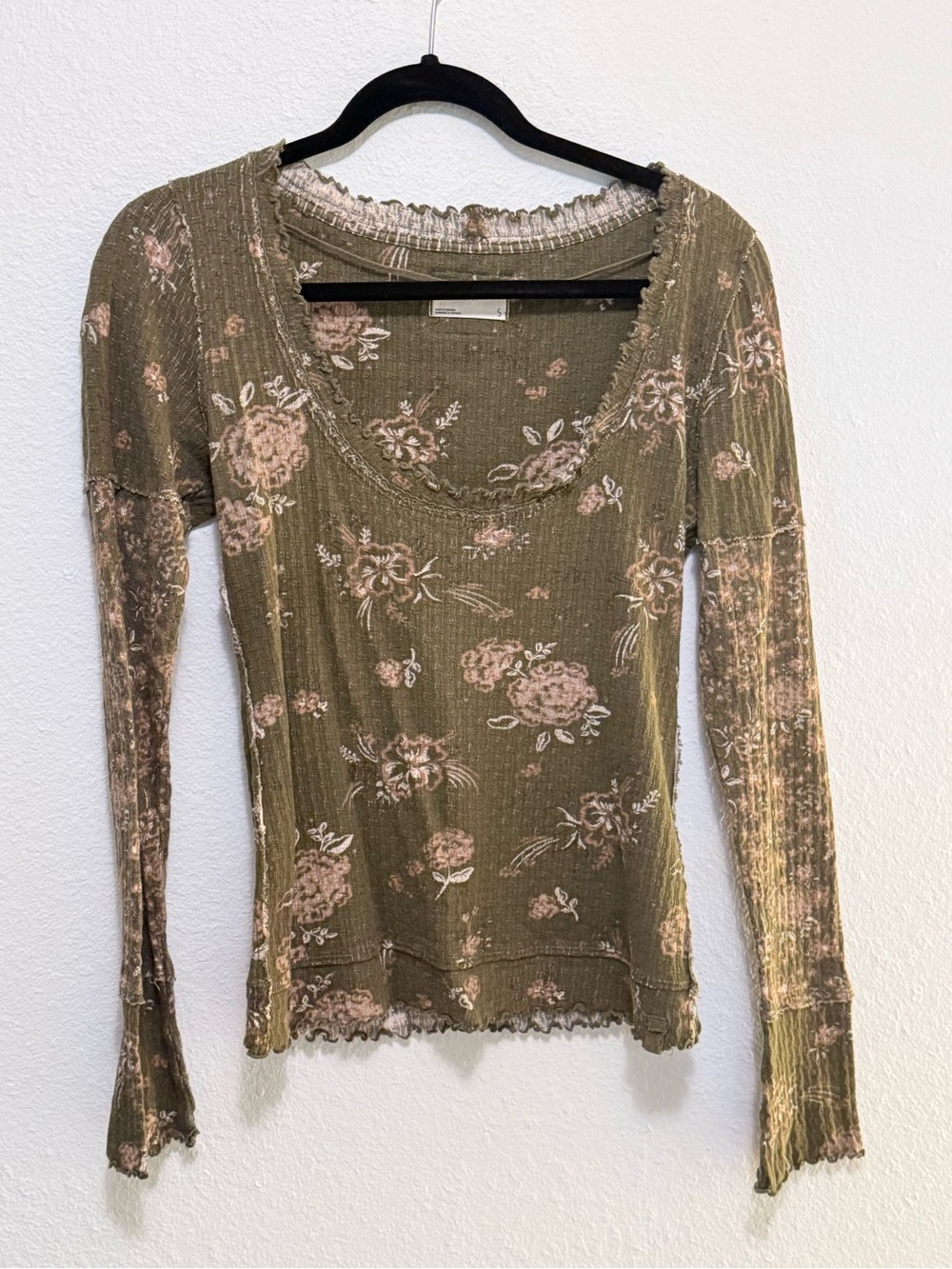 Free People Long Sleeve SOFT Floral Thermal Small